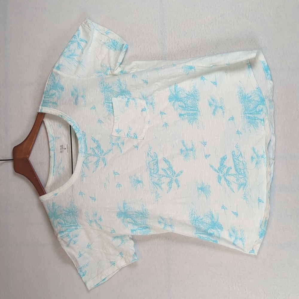 a.n.a. Blue & White Palm Trees Beach Pocket Tee Shirt M